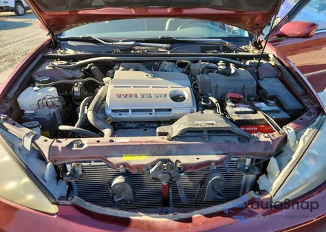 2005 Toyota Camry Le from USA, damaged, VIN 4T1BF30K25U104009